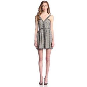 BCBG Max Azria‎ Dress Melania Knee V Neck Dress 0